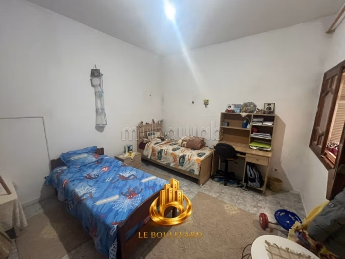 In vendita appartamento S2 situato in un edificio R2