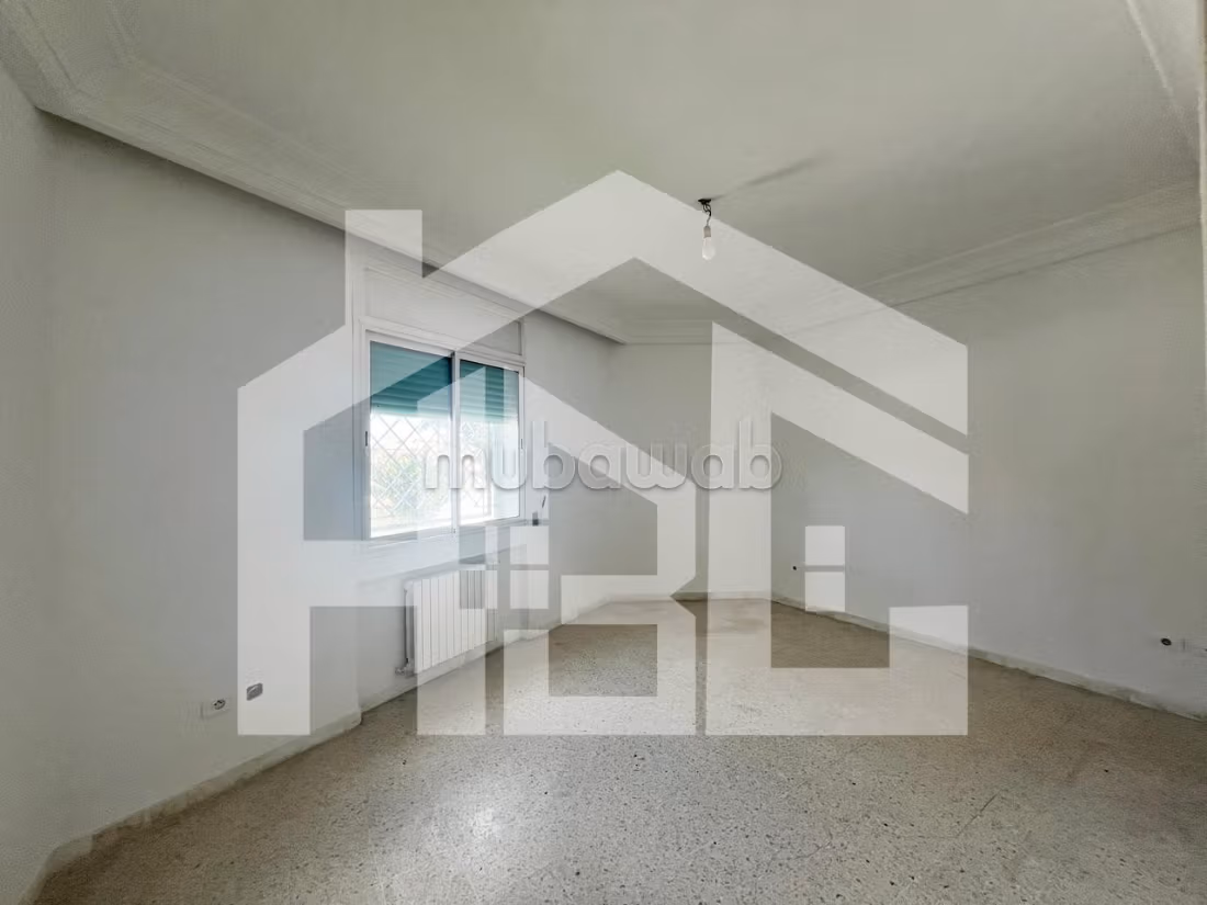 A vendre S2 de 90 m² à Riadh Andalous