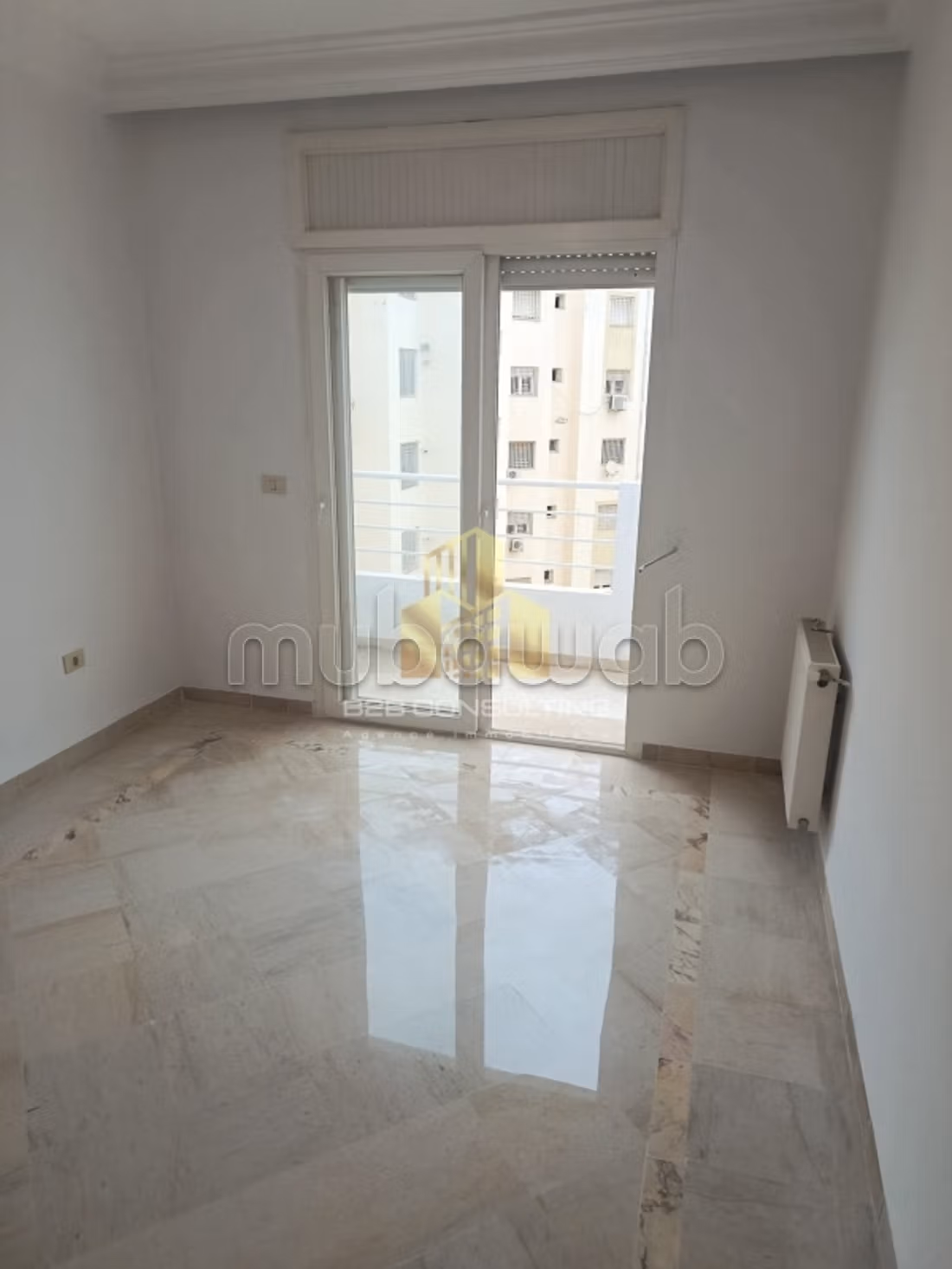 A vendre un appartement S 4 a l aouina