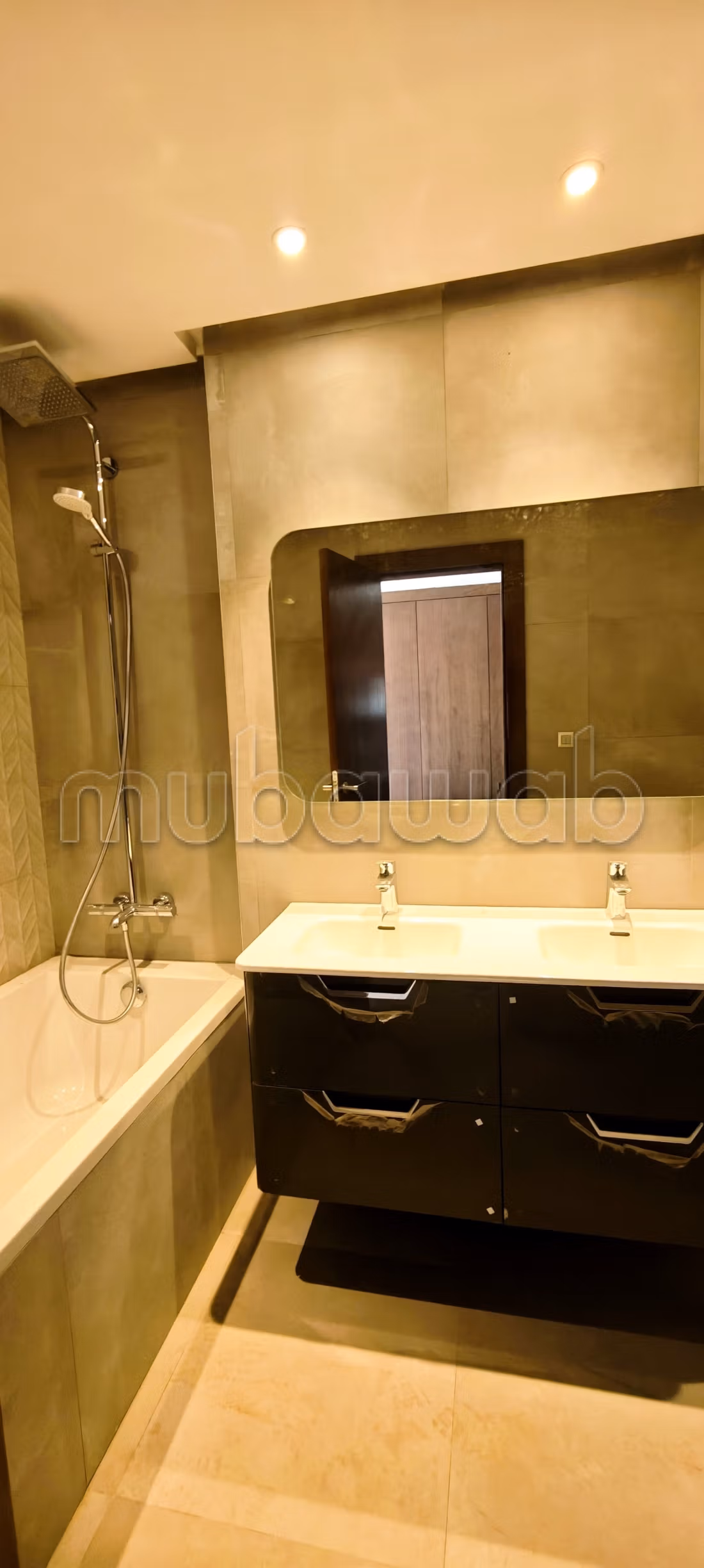 Appartement 175 m² à Souissi — 18