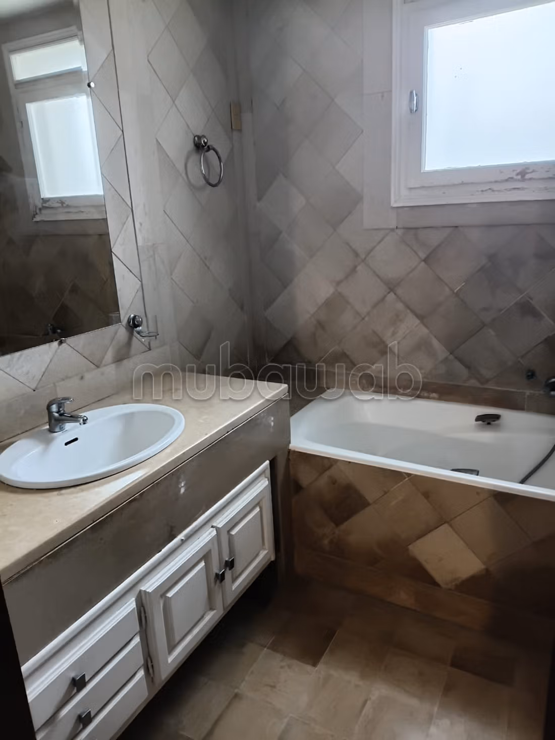 In affitto, S4 a Città Mahrajène