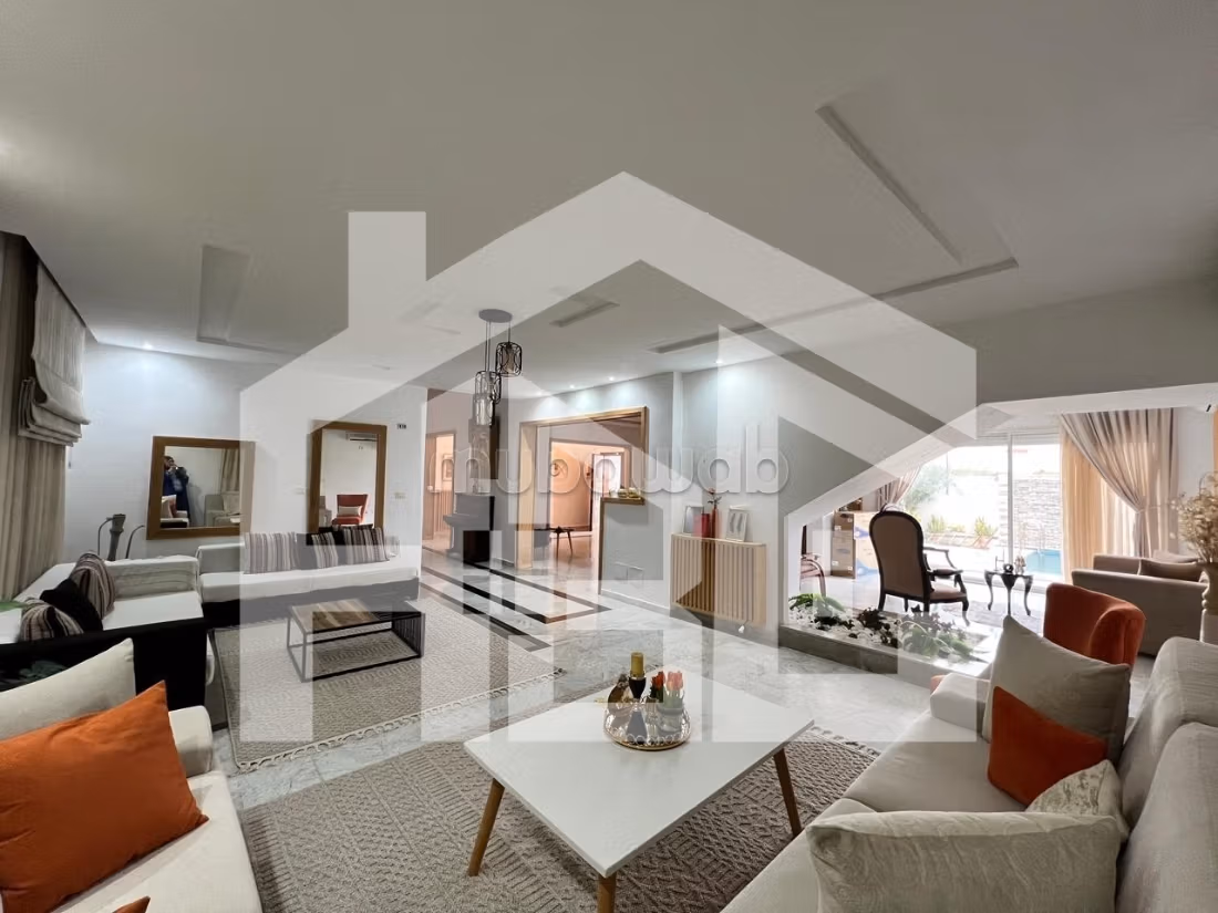 A vendre villa de 504 m² à Cité Ghazella