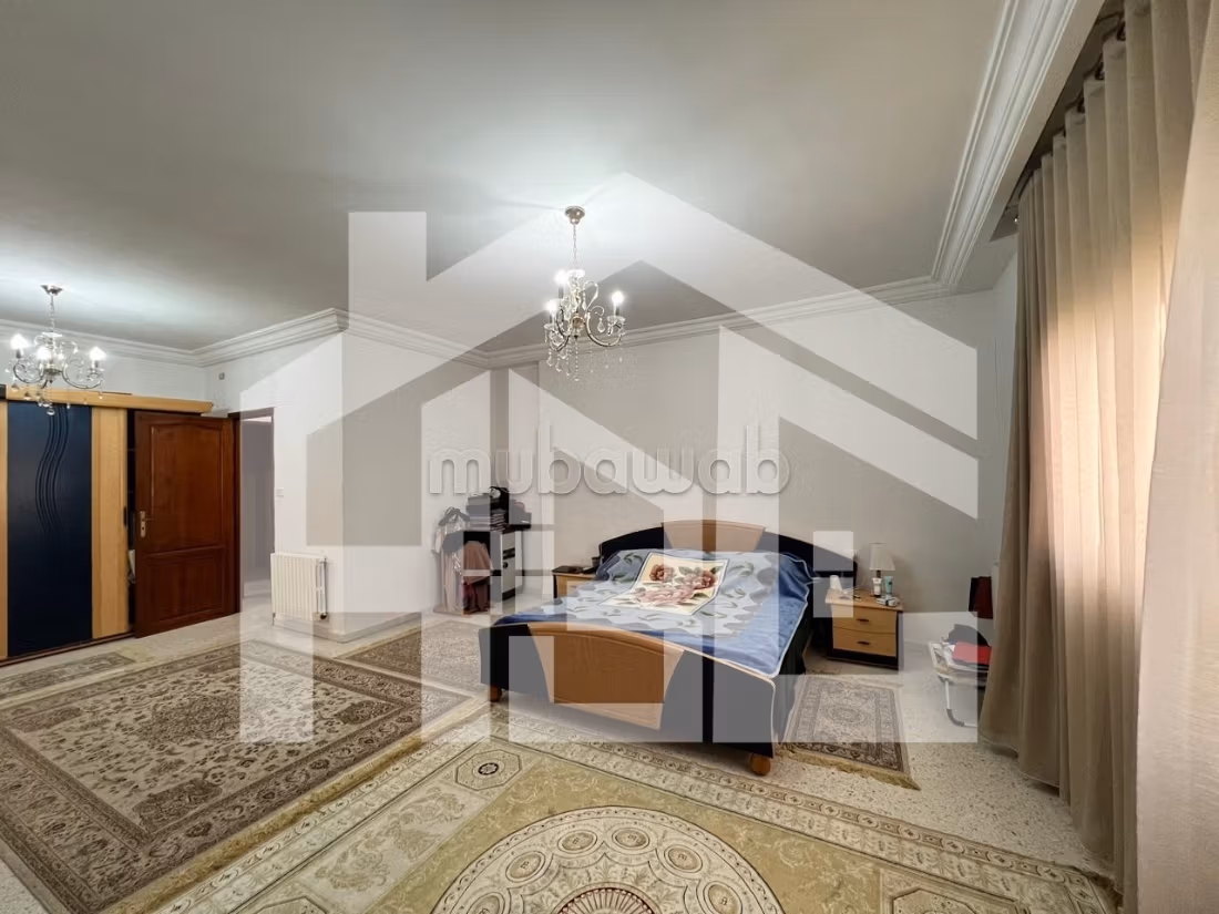 A vendre villa de 504 m² à Cité Ghazella