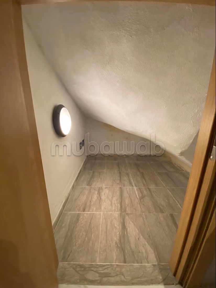 For rent new duplex next to Carrefour La Marsa