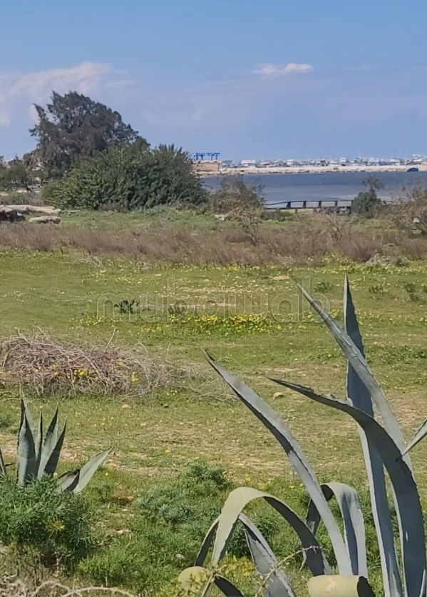 Plot of land of 886 m2 titled teboulba