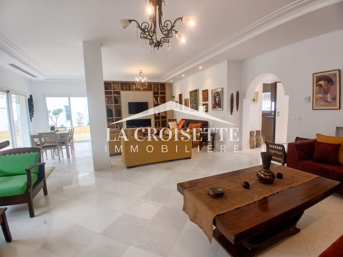 Villa arredata S3 con piscina a Gammarth