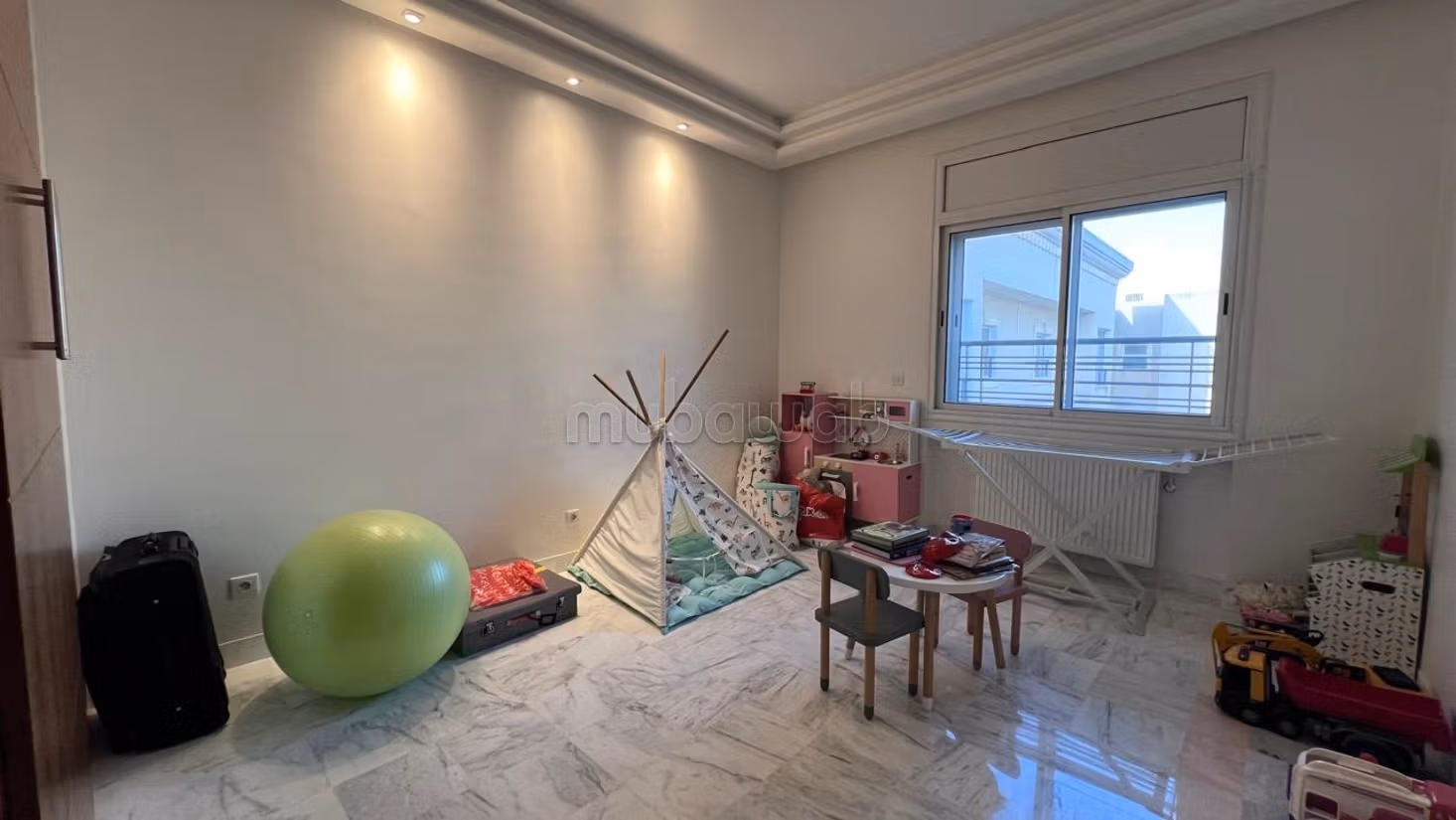 In Vendita Splendido Appartamento S3 a Lac 2