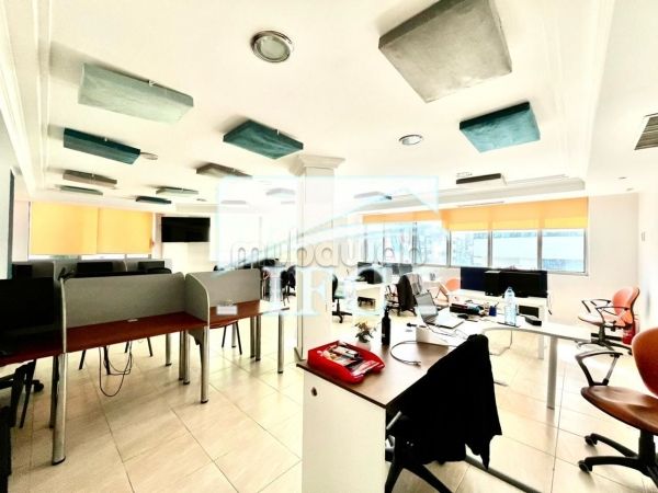 Bureau en 5 espaces 336m² Montplaisir IFCM236