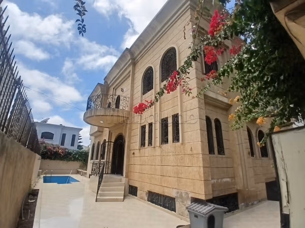 Villa en alquiler en Sidi Maarouf