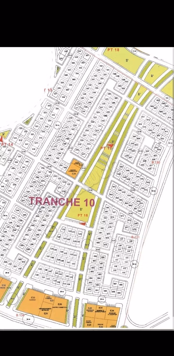 300 m2 3 facades