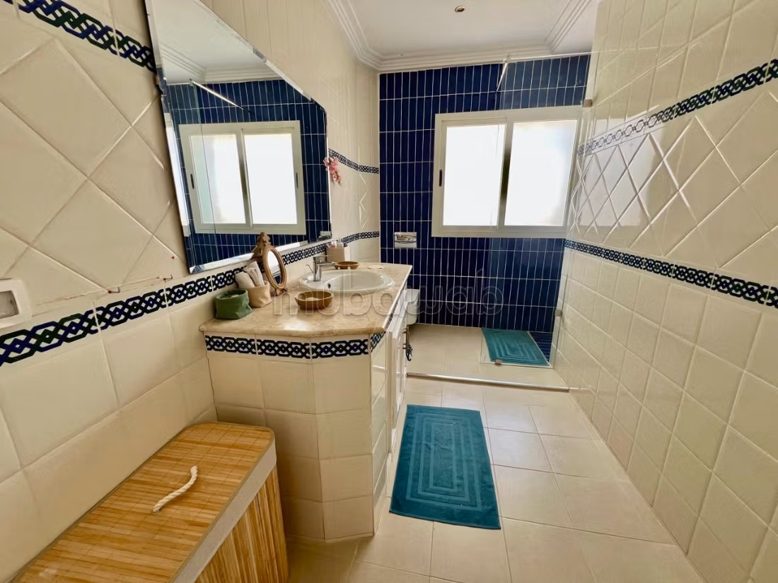 Triplex S5 arredato, Marsa les Pins