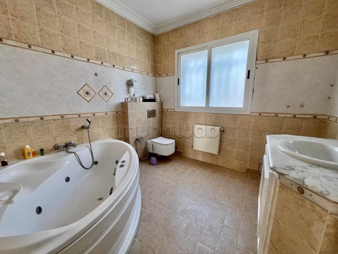 Triplex S5 arredato, Marsa les Pins