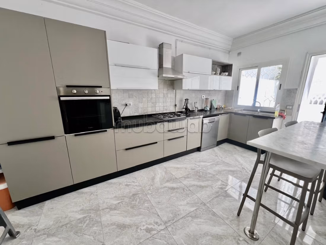 Triplex S5 arredato, Marsa les Pins