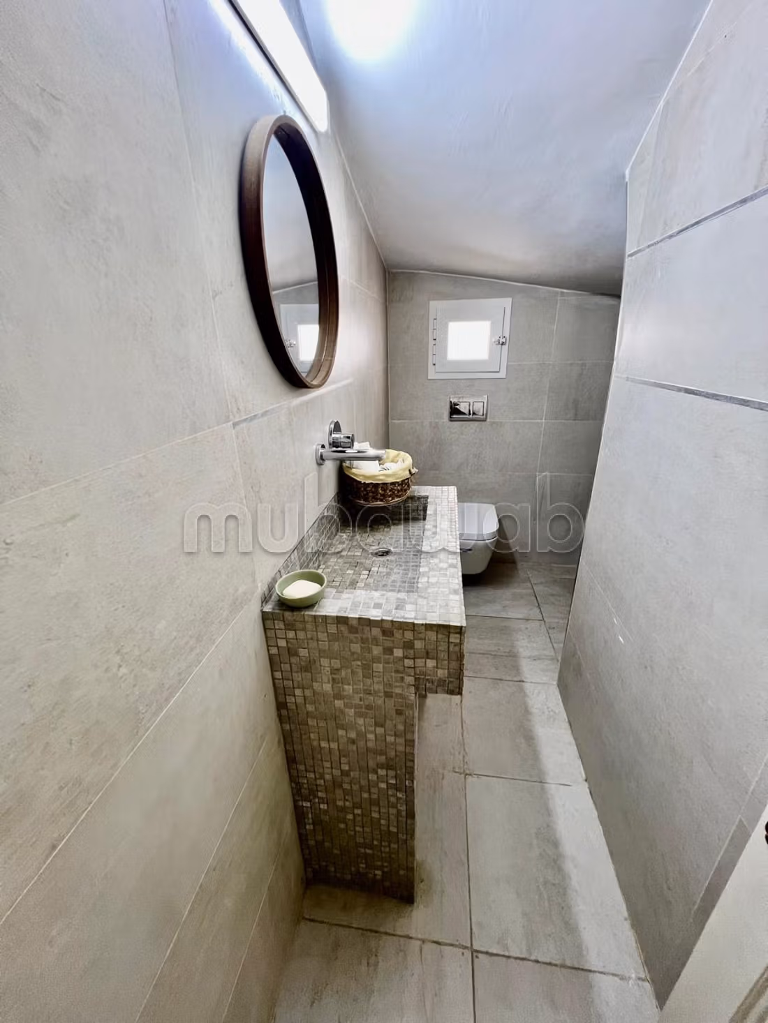 Triplex S5 arredato, Marsa les Pins