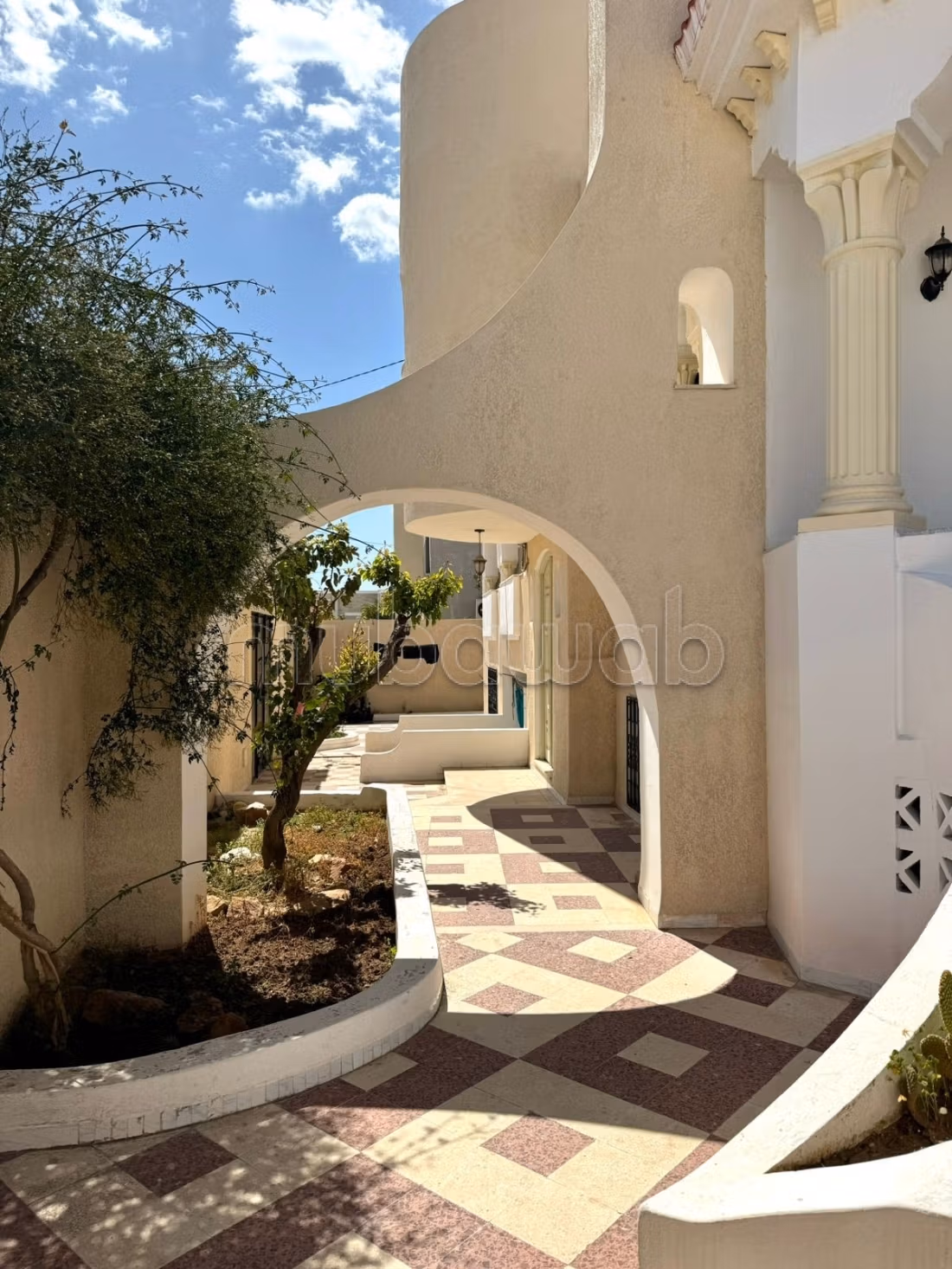 For sale villa with master suite