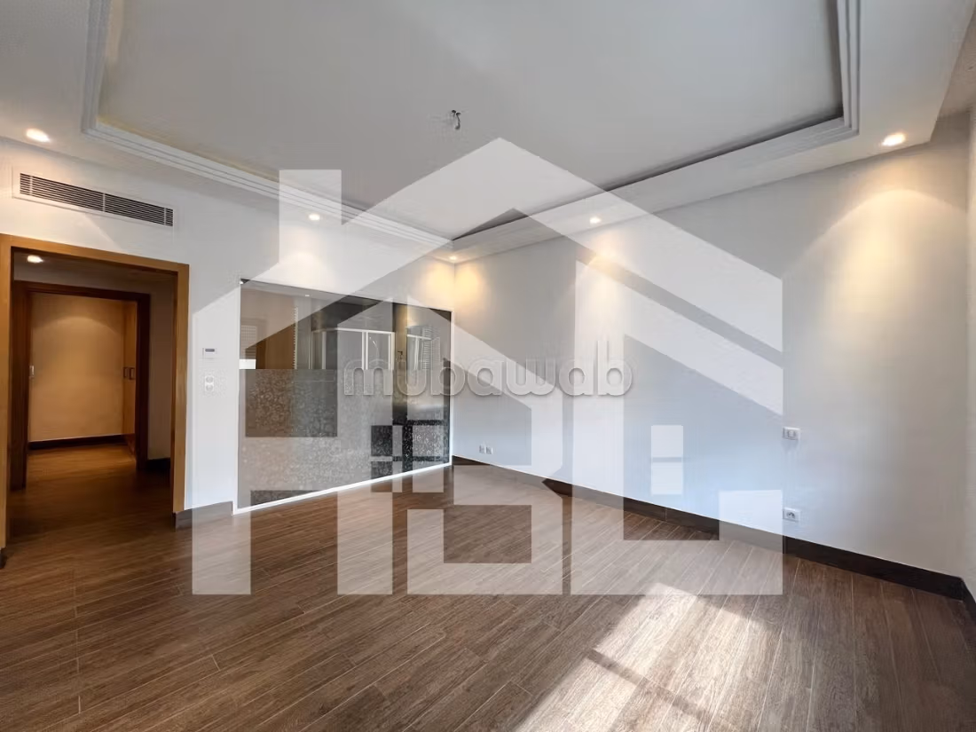 A louer S3 de 250 m² aux Jardins de Carthage