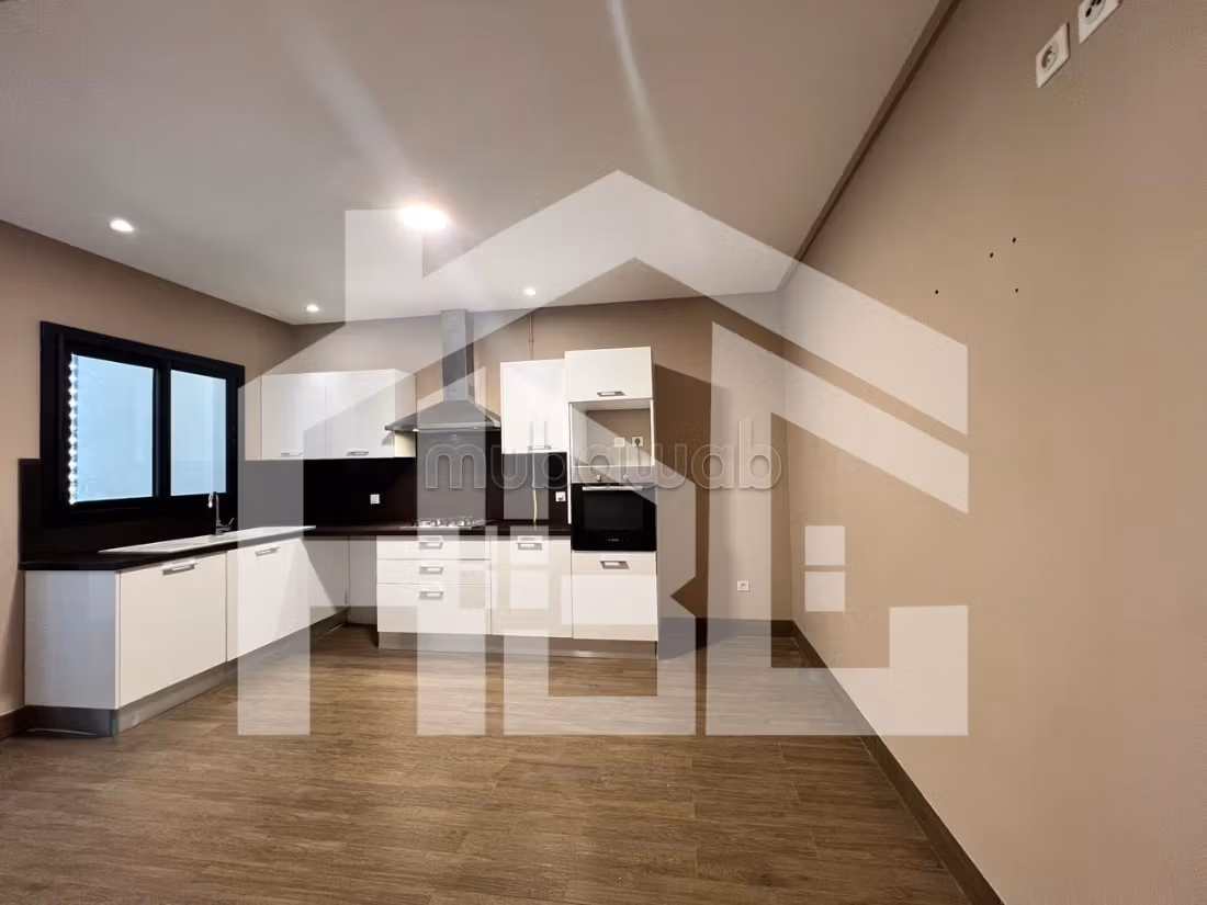 A louer S3 de 250 m² aux Jardins de Carthage