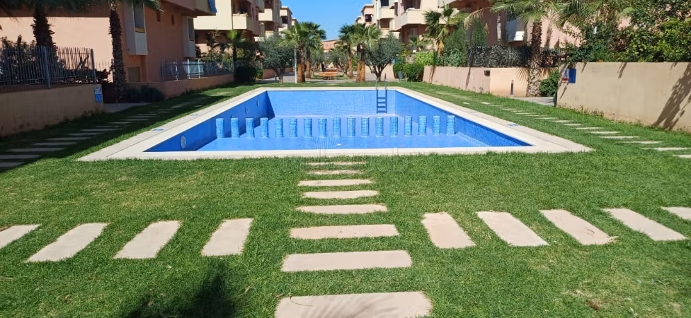 Superbe appartement meublé à vendre à Targa