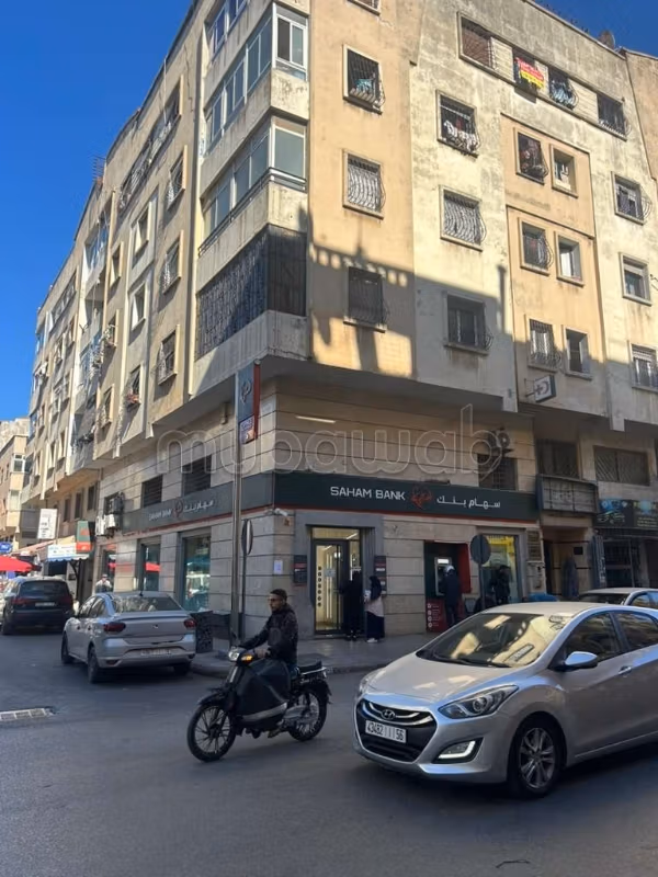 Appartement bureau À vendre a Jawhara Sidi Moumen