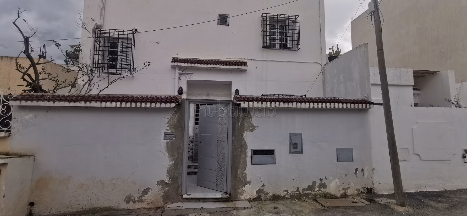 Casa a due piani in vendita