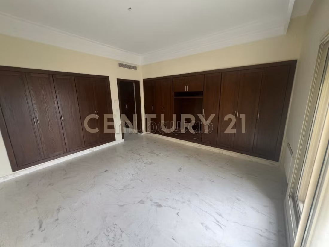 An S3 Apartment Les Berges du Lac 1 For Rent