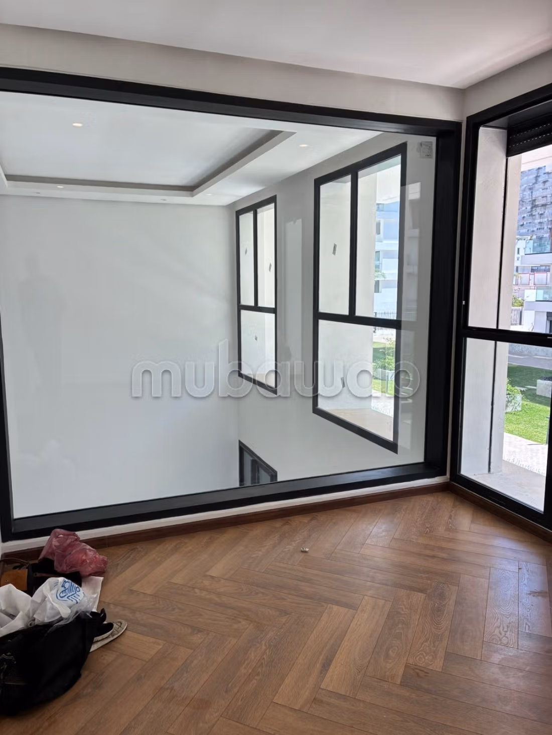 À louer – Duplex vide – Quartier CFC — 6