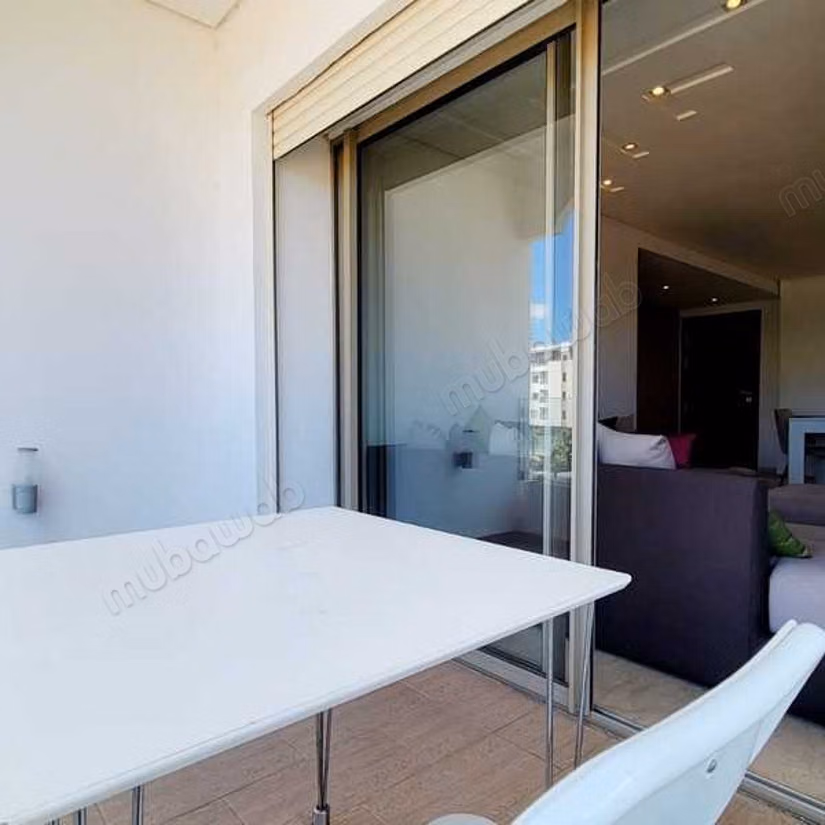 Appartement te Huur van 154.0 m² in Casablanca, Californië