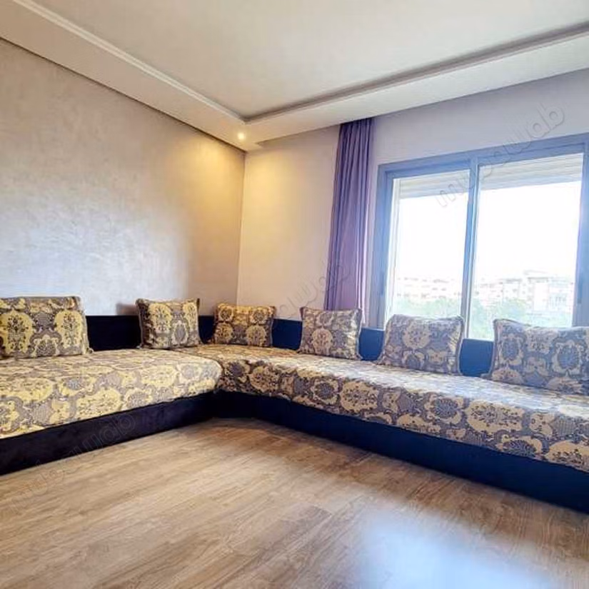 Appartement te Huur van 154.0 m² in Casablanca, Californië