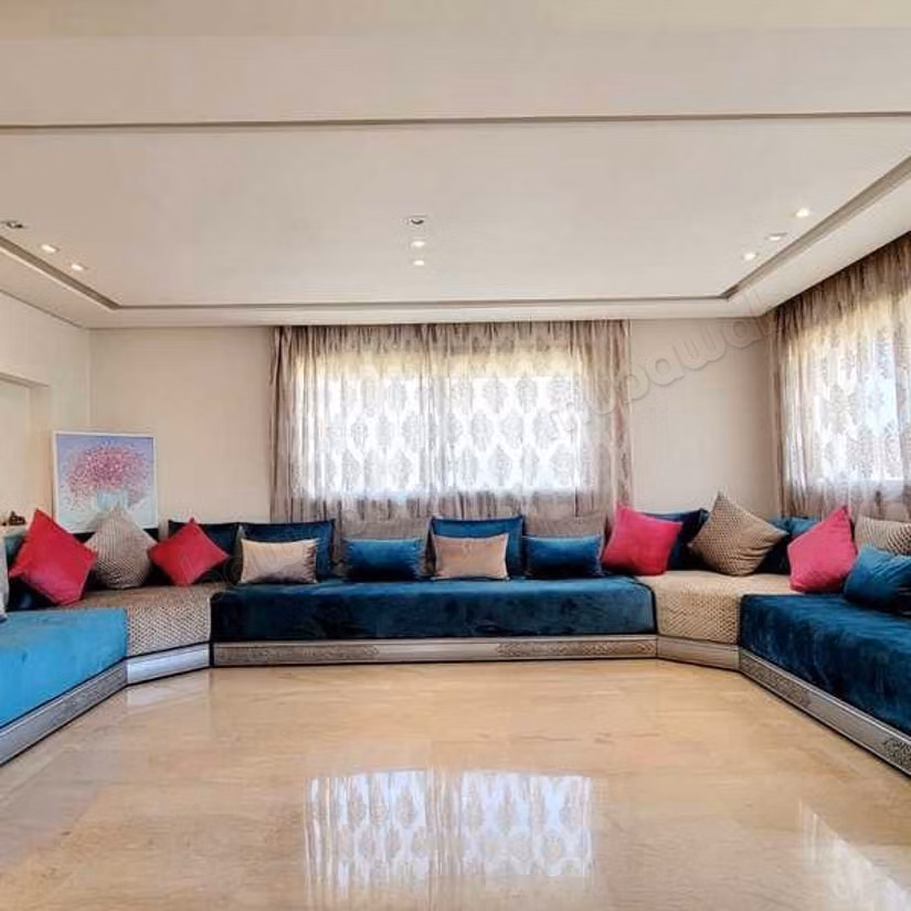 Appartement te Huur van 154.0 m² in Casablanca, Californië