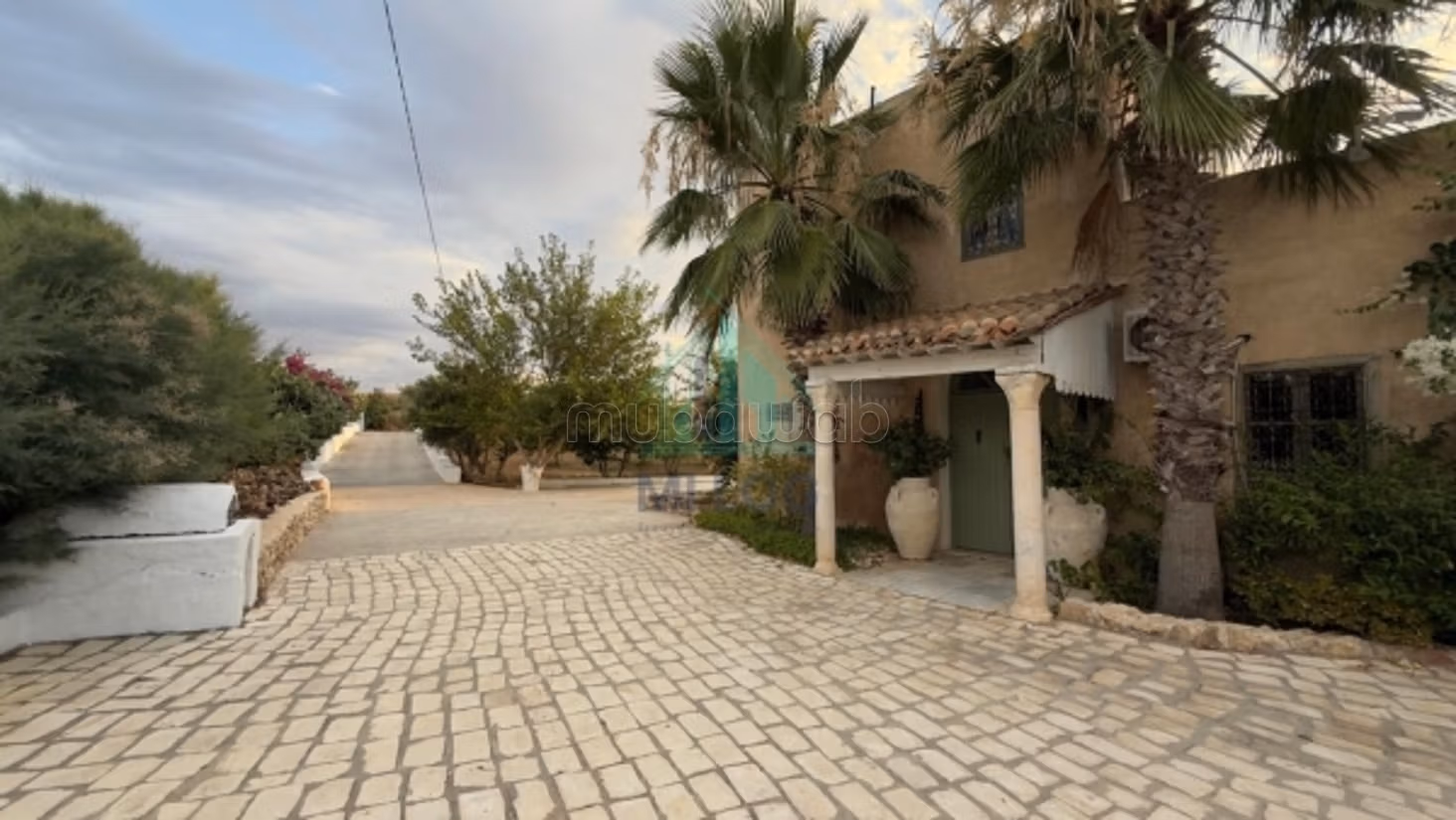 Casa di ospitalità in vendita di 1 ettaro a Bizerte