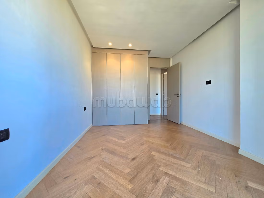 Affitto di uno splendido appartamento a Casablanca Finance City. 2 camere. Sistema di sicurezza e antenna parabolica