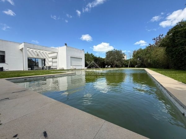 For sale a villa in La Soukra