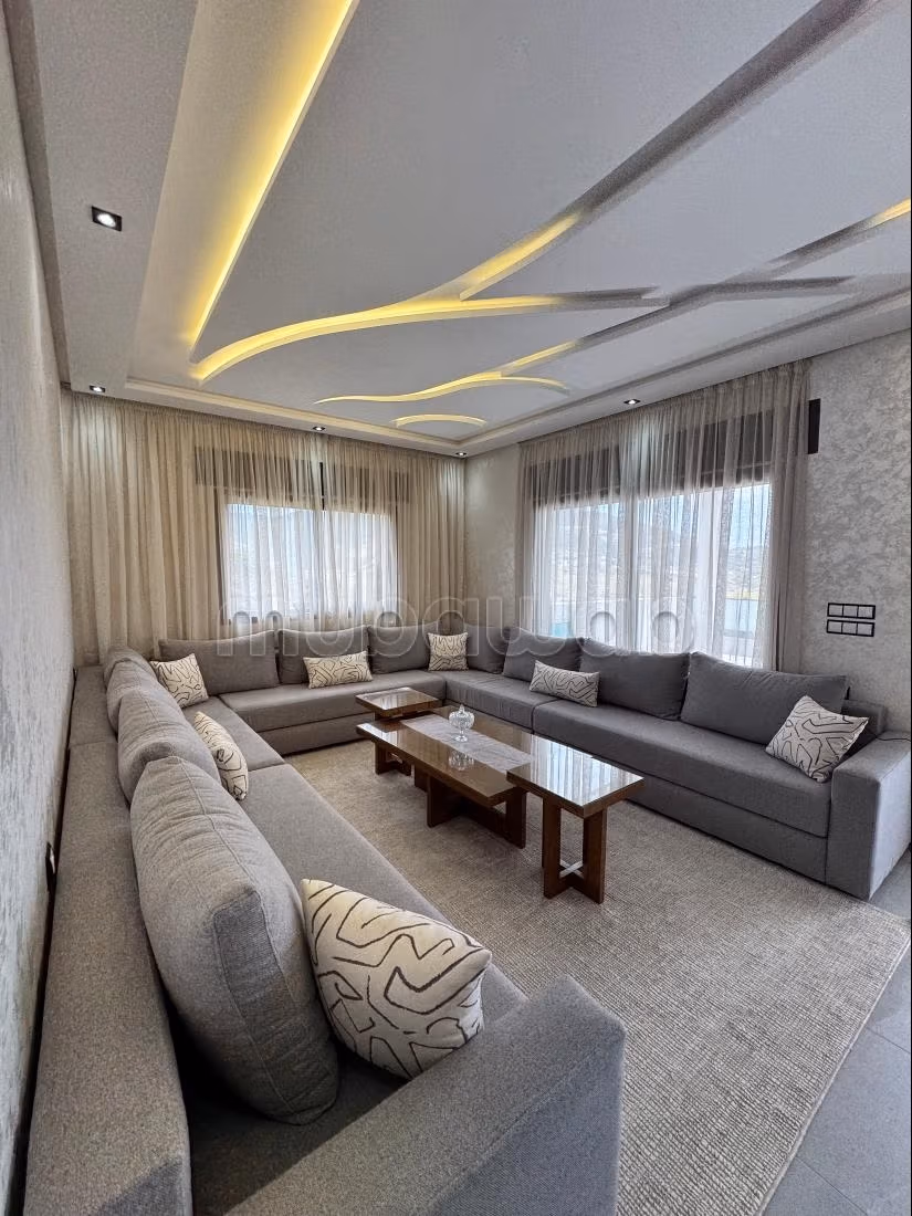 Dringend: Luxe villa te koop in Diki 695m2