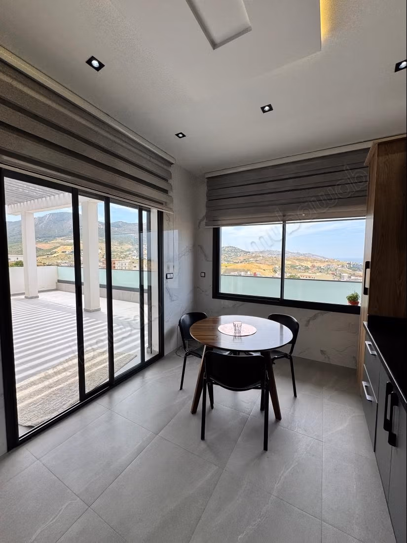Dringend: Luxe villa te koop in Diki 695m2