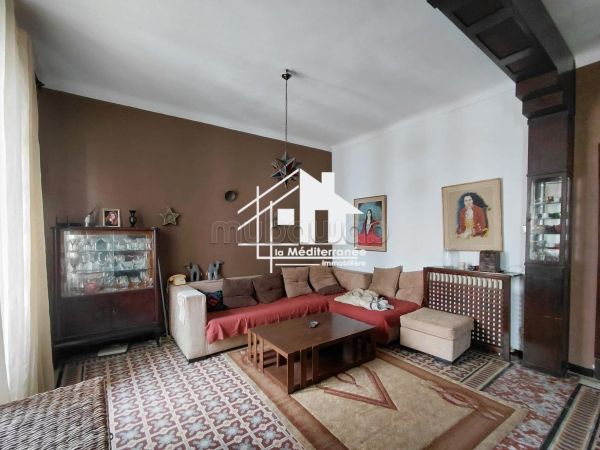 A vendre appartement s2 au centre ville Tunis