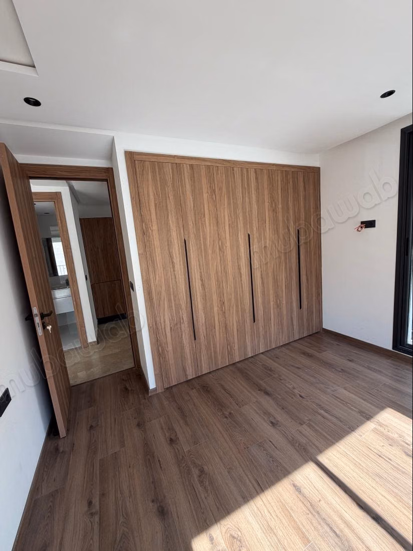 Studio premium a saisir