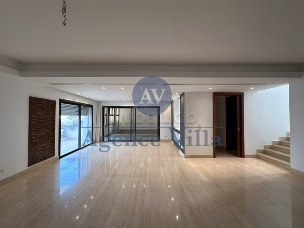 Duplex s4 haut standing avec piscine au lac 2