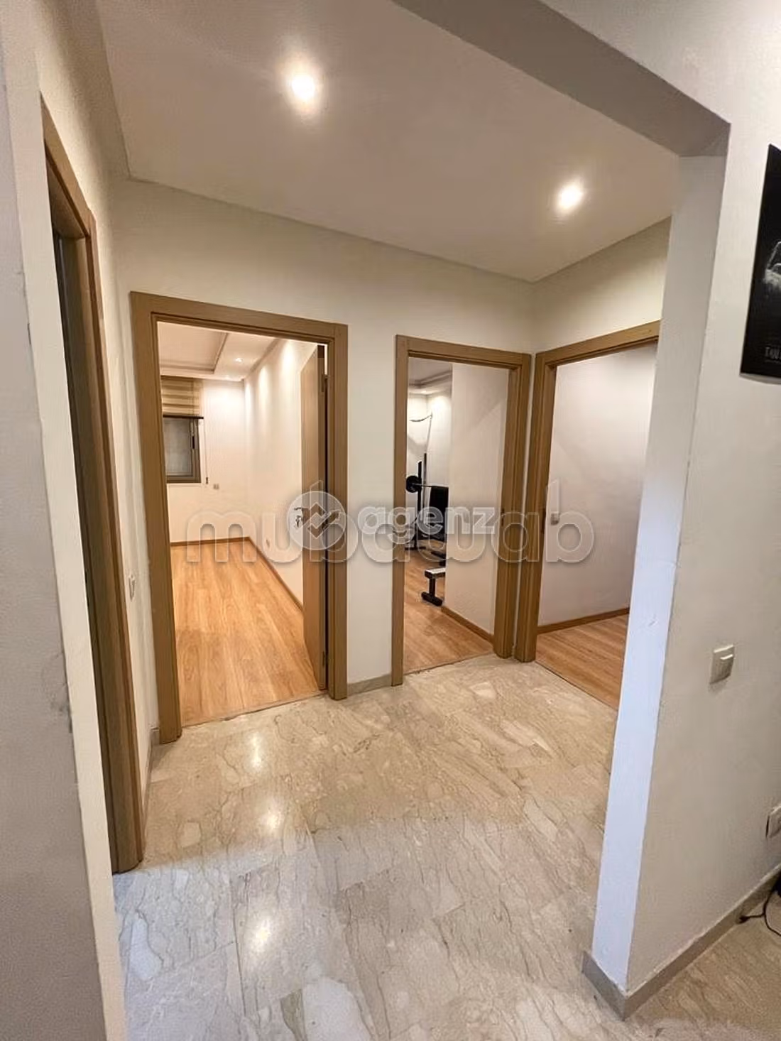 Appartement 188 m² f Victoria — 10
