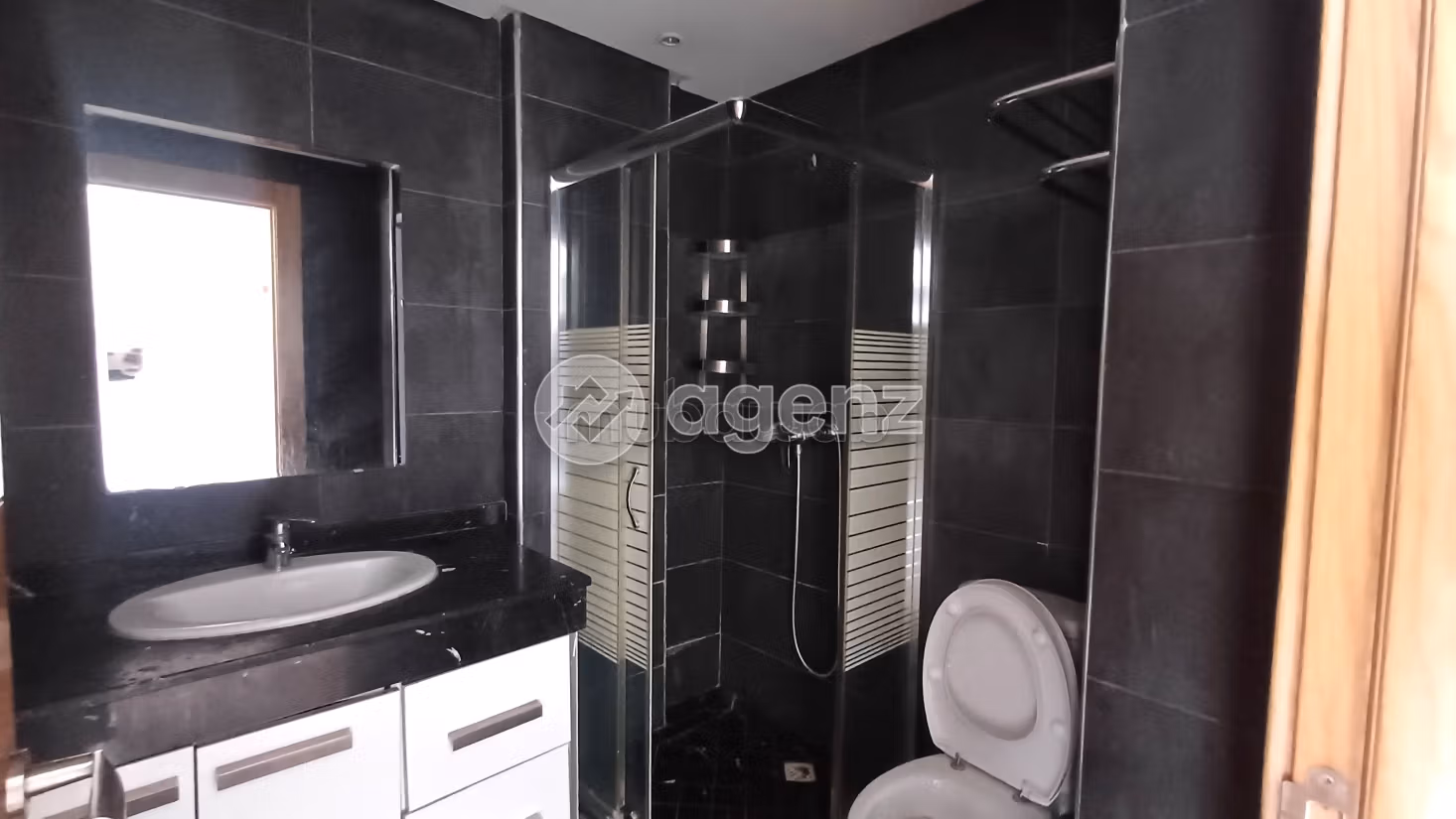 Appartement te koop 91 m², 2 slaapkamers Aïn Sebaâ Casablanca