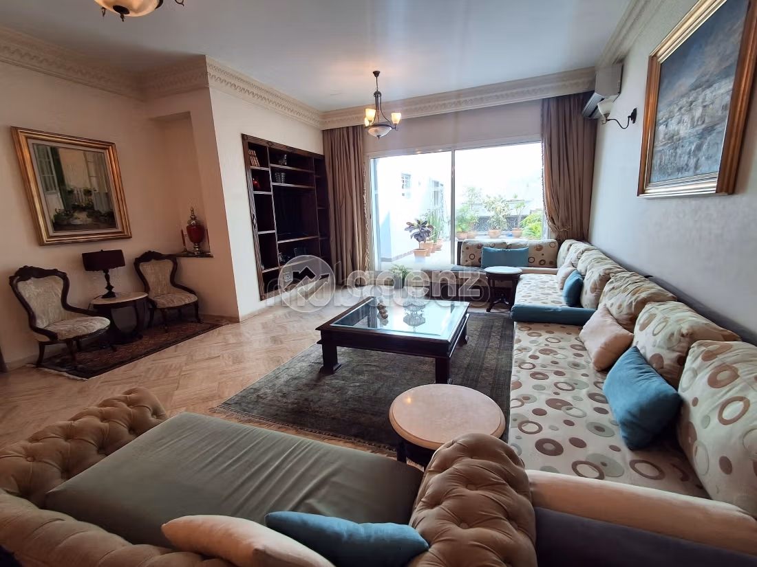 Appartement 240 m² à Triangle d'Or — 15