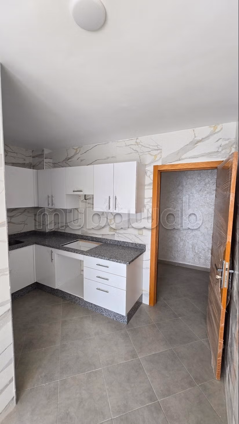 Kopen: appartementen. Oppervlakte 72 m². Prachtig uitzicht op de bergen