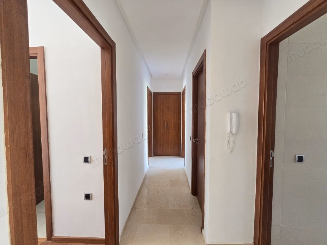 Appartementen om te huren in Route de Tahanaout. Totale oppervlakte 133 m². Volledig gemeubileerd
