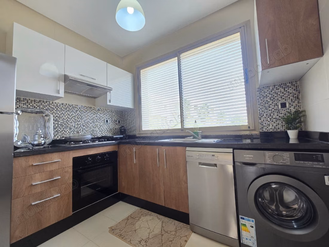 Appartementen om te huren in Route de Tahanaout. Totale oppervlakte 133 m². Volledig gemeubileerd