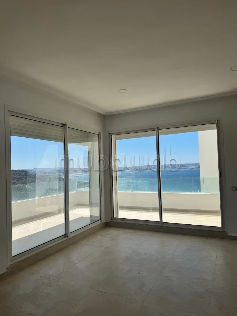 Luxueux appartement à louer vue mére — 4