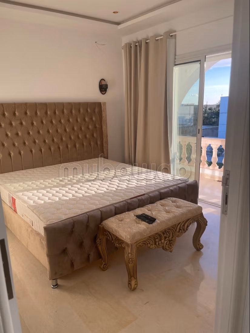 Location saisonnière villa de luxe à Hammamet Nord. 4 belles chambres. Vue sur les montagnes, chauffage central