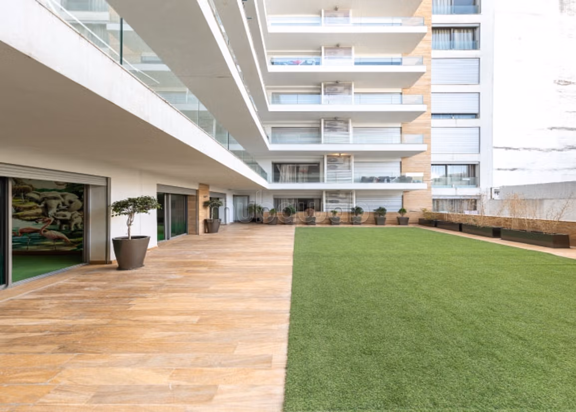Appartement 60 m² à Bourgogne Est — 11