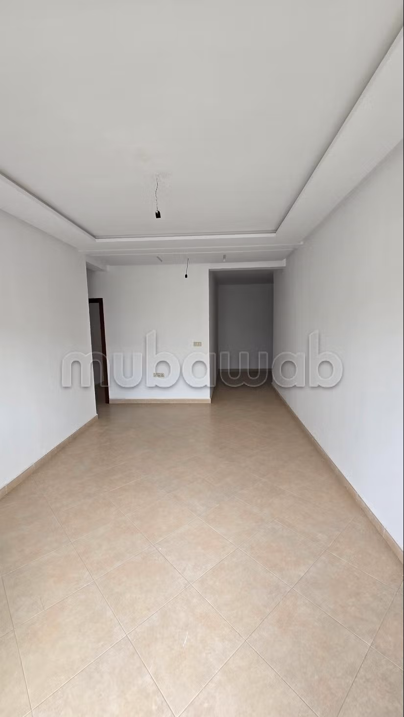 Vend appartement à M'Diq. 2 chambres agréables. Bien meublé — 2