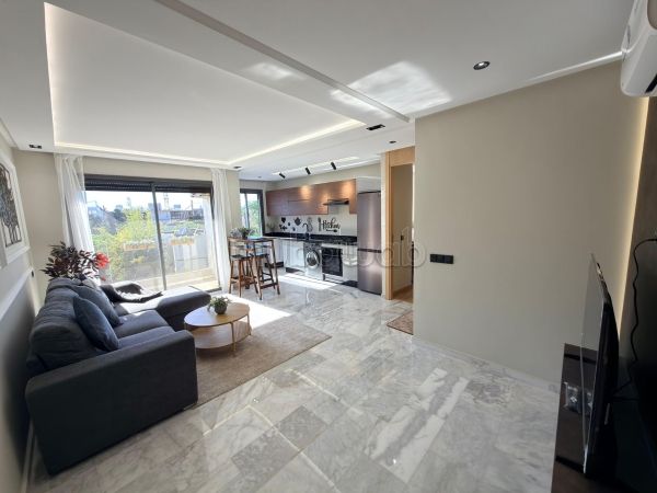 Appartement en location à Riviera. 
1 belle chambre