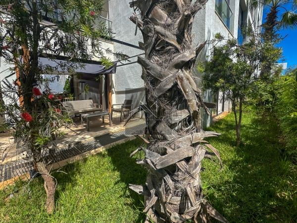 Apartamento Amueblado con jardín Ain Diab