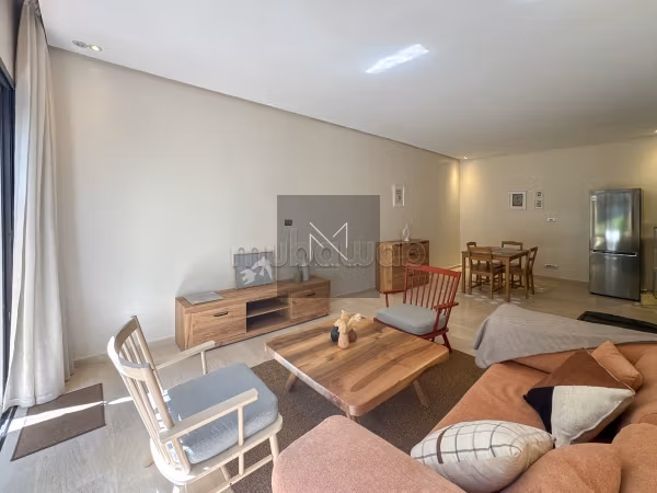 Studio 77 m² Aïn Diab, Jardin Privatif & Terrasse, 9 500 DH/mois